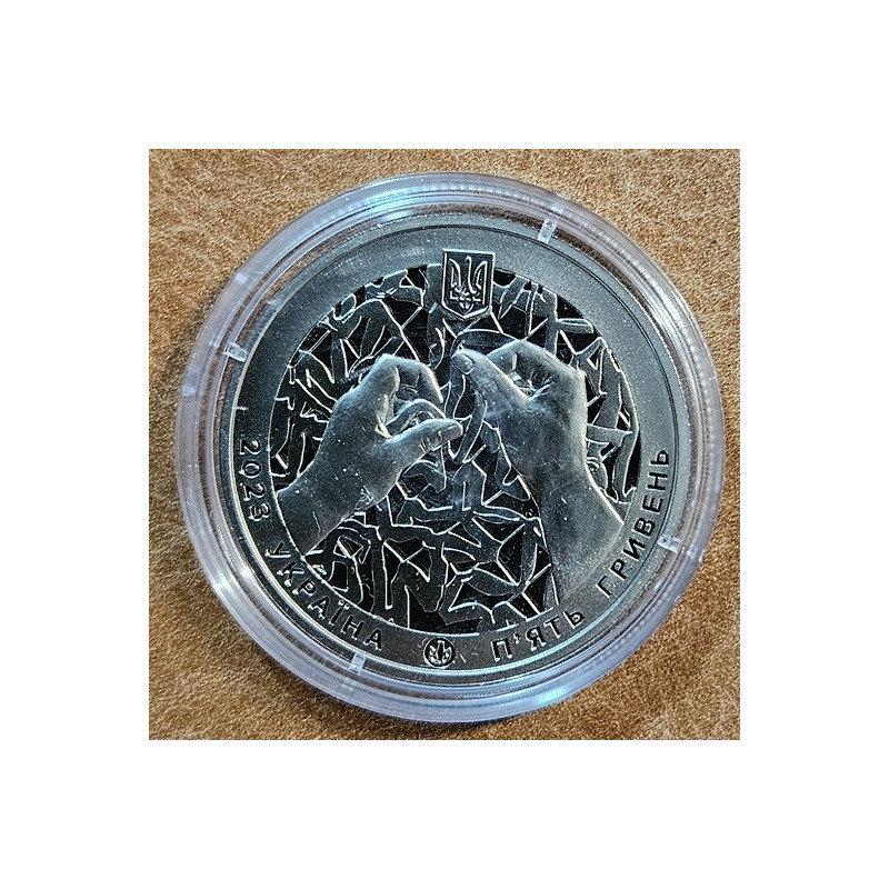 5 hryvnia Ukraine 2023 - The Country of Superheroes - Volunteers (Proof)